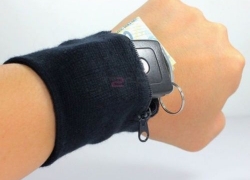 Multifunktions-Armband Gamasche mit Reißverschluss für 1,08€ inkl. Versand