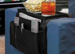 Schwarzer Armlehnen-Organizer mit 6 Taschen und Ablage für 3,74€ inkl. Versand