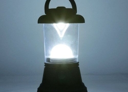 1x 11 LED Rundum Camping-/Hängelaterne für 3,35€ inkl. Versand