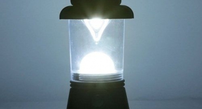 1x 11 LED Rundum Camping-/Hängelaterne für 3,35€ inkl. Versand