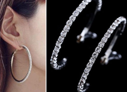1 x 1 Paar Creolen mit funkelnden Strass-Steinen für 1,42 Euro inklusive Versand
