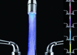 7 Farben LED Wasserhahnaufsatz für 1,69€ inkl. Versand