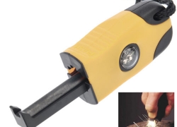 1 x 3-in-1 Magnesium Feuerstarter + Pfeife + Kompass für 4,99 Euro inklusive Versand