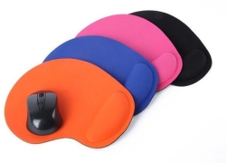 Ergonomisches Mousepad mit Gel Handauflage für nur 1,00€ inkl. Versand