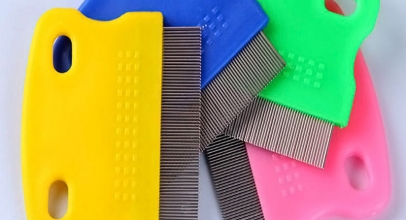 Haustier Fellpflege-Kamm für 1,00€ inkl. Versand