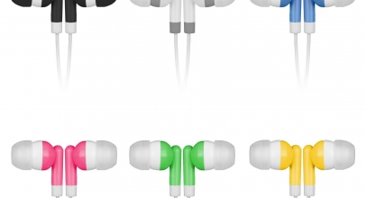 3x In Ear Ohrhörer Stereo für iPod/iPhone/HTC/Mp3 Player etc. für 3,89€ inkl. Versand