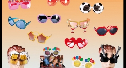 Verschiedene witzige Motiv Partybrillen für 5,09€ inkl. Versand