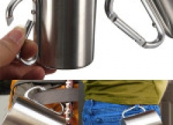 1 x Doppelwandiger Edelstahl Kaffeebecher mit Karabinerhaken für 4,65 Euro inklusive Versand