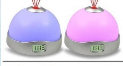 LED Sternenhimmel- und Uhrzeitprojektor für 4,58€ inkl. Versand