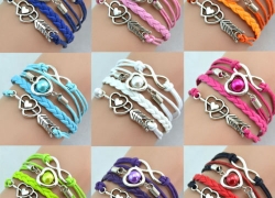 Vintage Wickelarmband Infinity Love für 1,00€ inkl. Versand