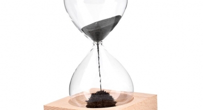 Magnetische Sanduhr aus mundgeblasenem Glas für 6,68€ inkl. Versand