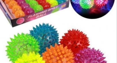 Massage-/Noppenball auch Igelball mit LED-Licht für 1,02€ inkl. Versand