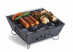 Faltbarer Mini Barbecue Grill/Campinggrill für 7,99€ inkl. Versand