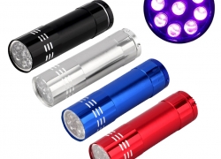UV-9 LED-Licht mit praktischer Trageschlaufe für 1,03€ inkl. Versand
