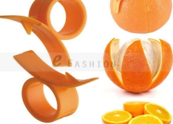 1 x Orangen/Zitronen Schäler für 1,00 Euro inklusive Versand