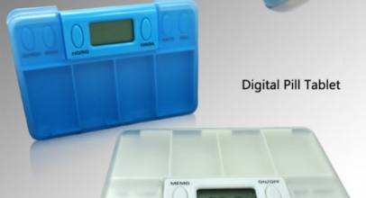 Pillenbox mit 4 Alarmzeiten und 4 Fächern + Uhr + Timer für 4,31€ inkl. Versand