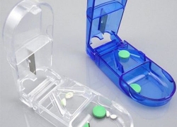 Tabletten- und Pillenzerteiler für 1,00€ inkl. Versand