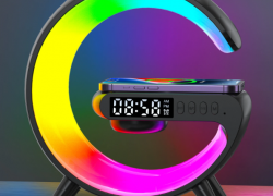 15w Multifunktions-Ladestation Pad Stand Lautsprecher RGB Nachtlicht (iPhone Samsung Xiaomi Huawei etc.) für 8,44€!