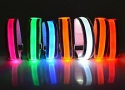 1 x LED Sicherheits-Reflektorenband mit Klettverschluss für 1,39€ inkl. Versand