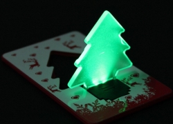 Aufklappbares Tannenbaum LED-Licht im Kartenformat für 1,00 inkl. Versand