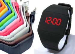 Unisex Touch LED-Armbanduhr für 1,09€ inkl. Versand