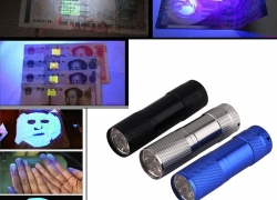 Ultraviolette 9 LED Taschenlampe mit Trageschlaufe für 1,00€ inkl. Versand