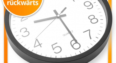 Rückwärts laufende Wanduhr für 9,95€ inkl. Versand