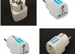 Universal Reiseadapter AU/US/UK zu EU Adapter für 1,-€ inkl. Versand!