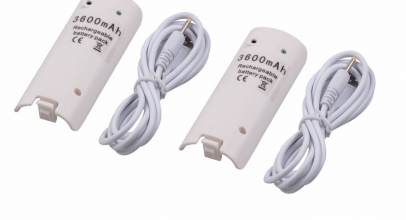 2x Weißes Akku Pack 3600mAh für Wii Remote Controller mit LED und Ladekabel für 8,99€ inkl. Versand