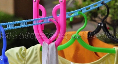 5 x Faltbarer Kleiderbügel Reisekleiderhaken für 5,19 Euro inklusive Versand