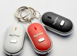 Blinkender, piepender LED Schlüsselfinder für 1,-€ inkl. Versand