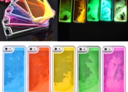 1 x Fluoreszierendes nachtleuchtendes iPhone5 Backcover für 3,69 Euro inklusive Versand