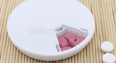 7-Tage Vitamin-/Medizin-/Pillenbox für 1,73€ inkl. Versand