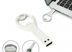 32GB Schlüsselanhänger, Speicherstick und Flaschenöffner ab 6,40€ inkl. Versand!