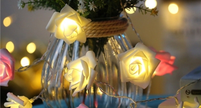 20 LED 3D glühende Rosen Lichterkette ab 2,03€ inkl. Versand