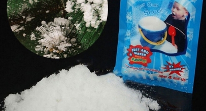 4x Dekoration Schnee Instant für 1,57€ inkl. Versand!