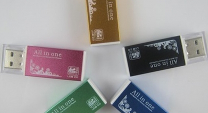 USB All-in-1 Kartenleser in Form eines USB Sticks für 1,69€ inkl. Versand