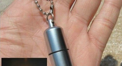 Wasserdichtes Benzin-Feuerzeug mit Kette für 1,41€ inkl. Versand